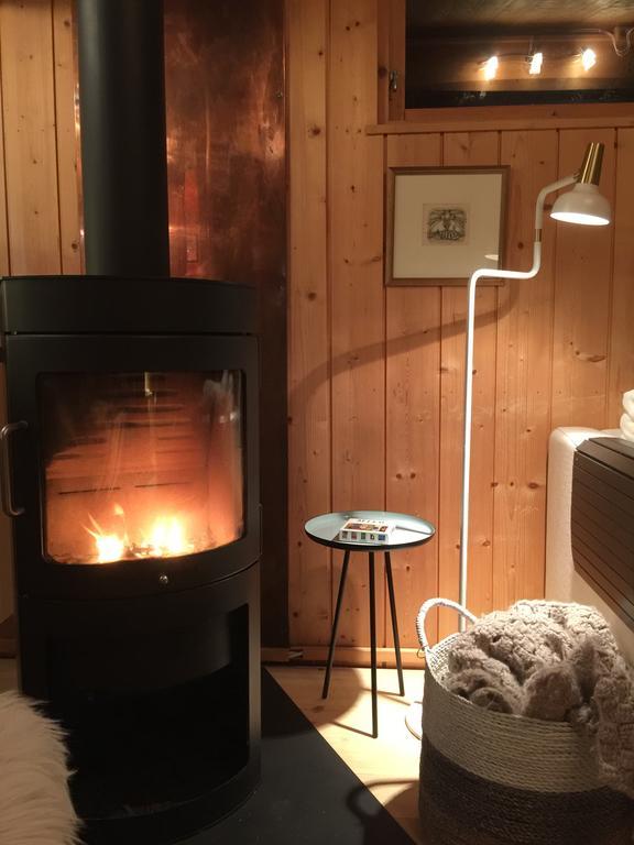Lovely Cabin In The Capital Area With Hot Tube Hafnarfjörður Exteriör bild